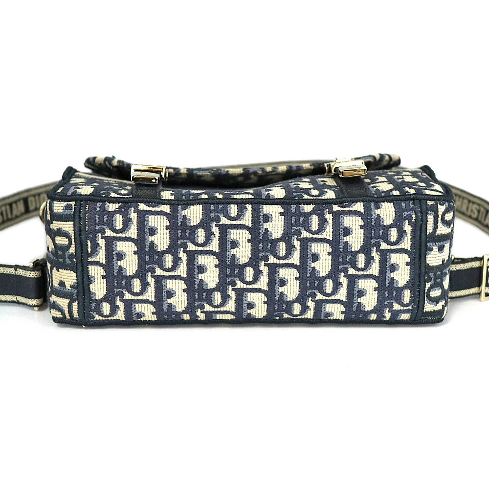 Christian Dior Oblique Diorcamp Shoulder Bag - Picture 4 of 10